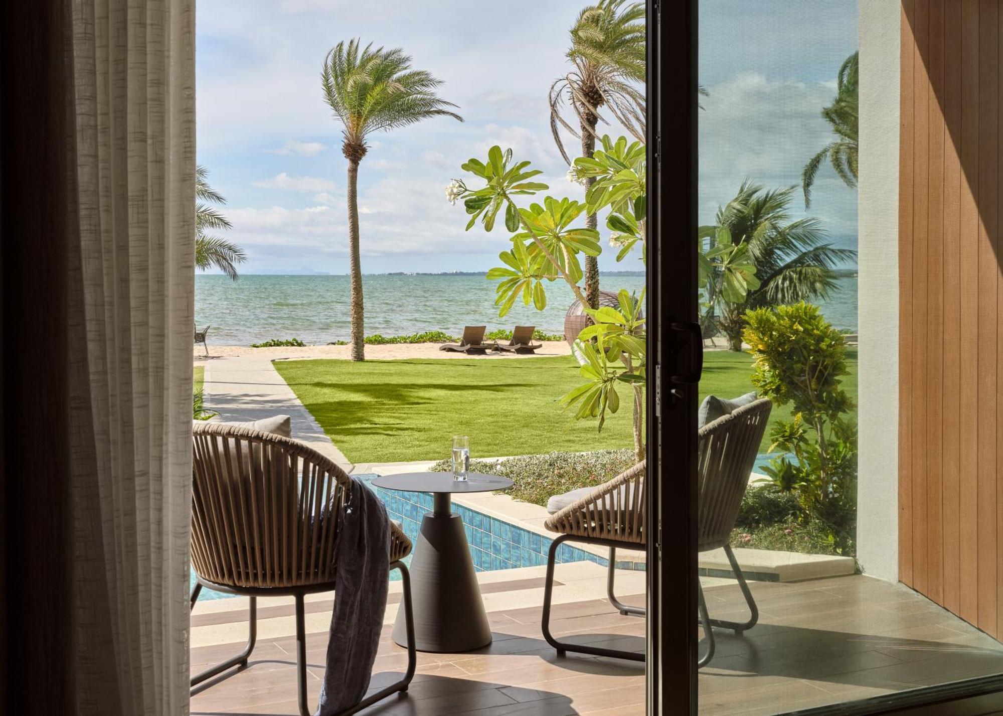 Crowne Plaza Fiji Nadi Bay Resort & Spa, An Ihg Hotel Esterno foto